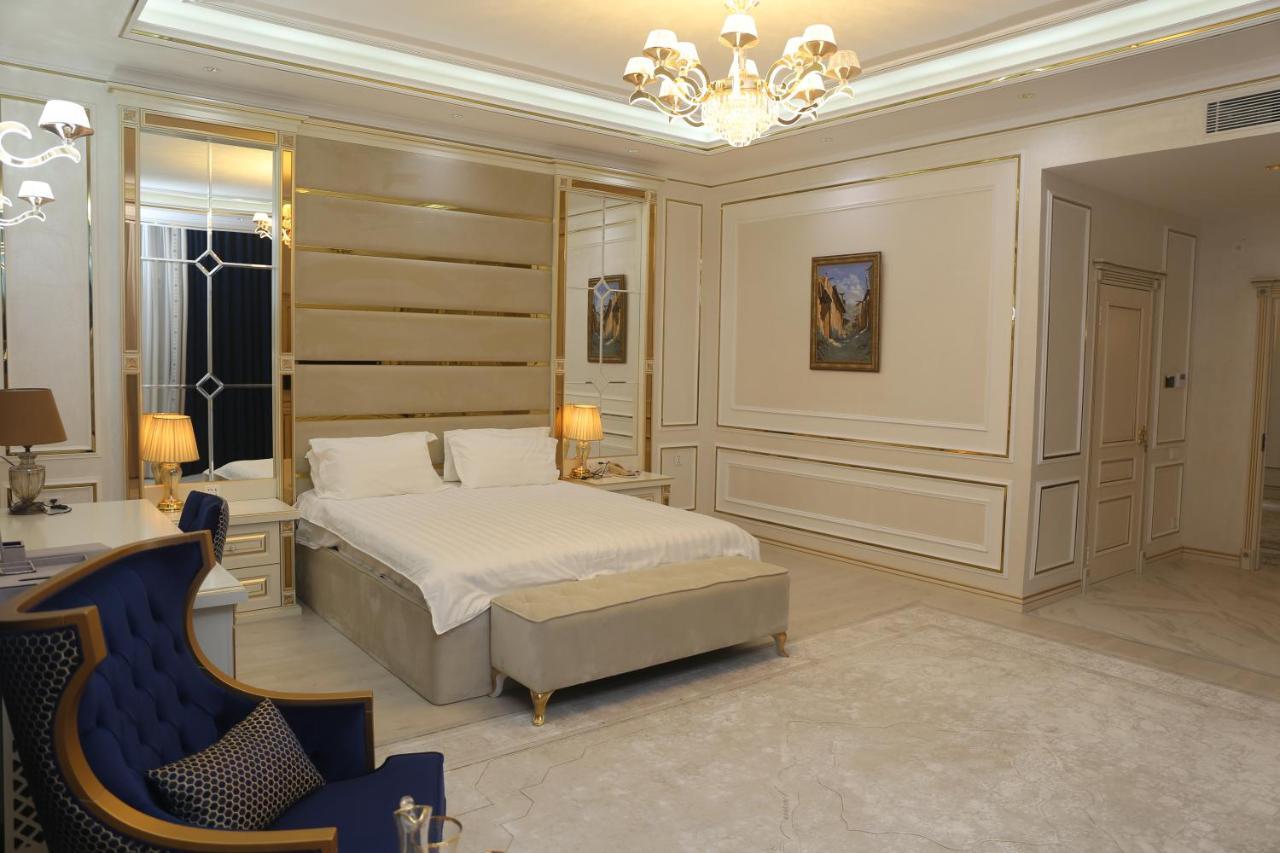 Safo Dushanbe Esterno foto