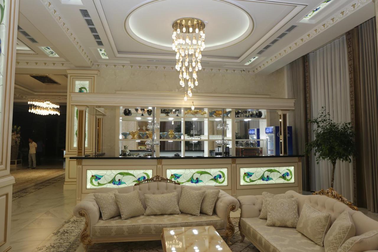 Safo Dushanbe Esterno foto