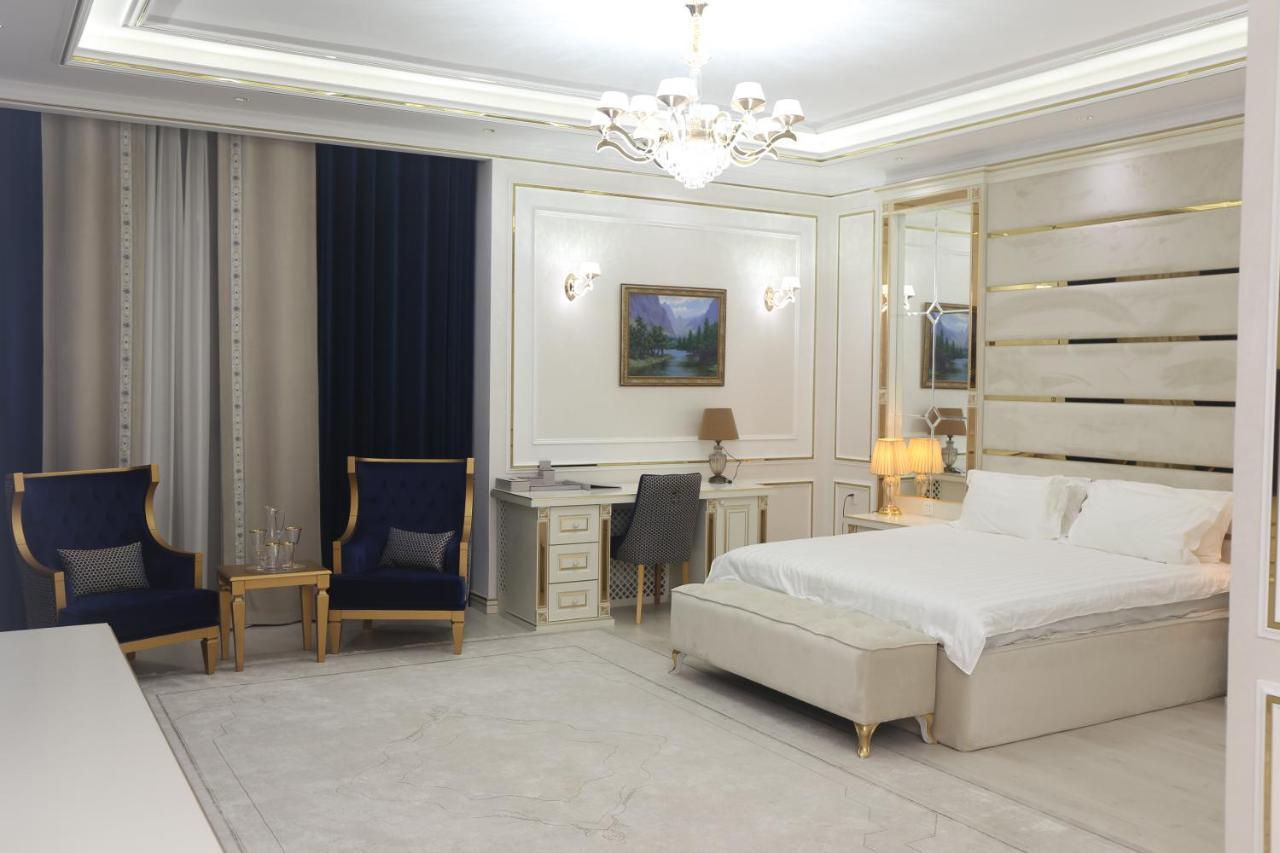 Safo Dushanbe Esterno foto